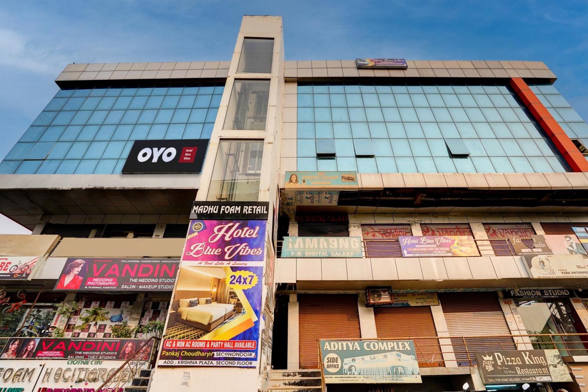 Hotel O Blue Vibes Meerut Buitenkant foto